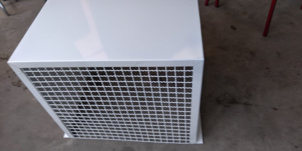 Caixa Protetora e Defletor - Soldada - Pintura Eletrostática